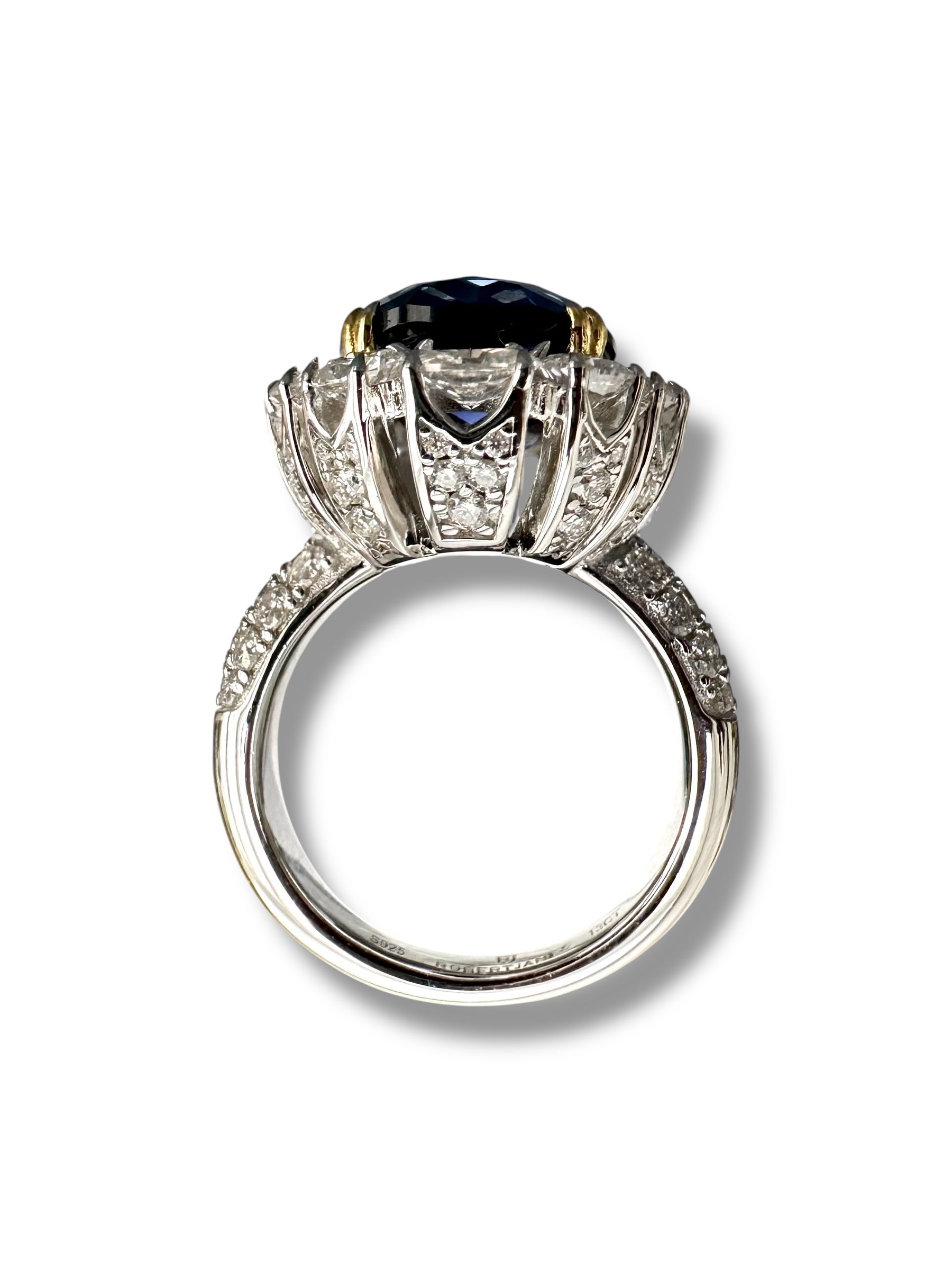 Stunning 13ct LC Sapphire Ring