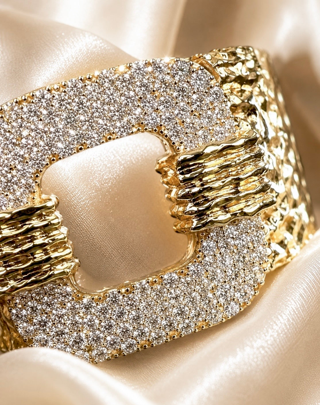 The Buckle Cuff