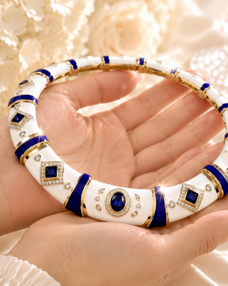 The Wentworth Collar